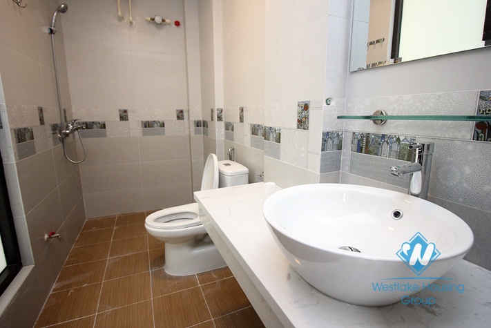 A brandnew and beautiful apartment for rent in Hoang quoc viet, Ha noi